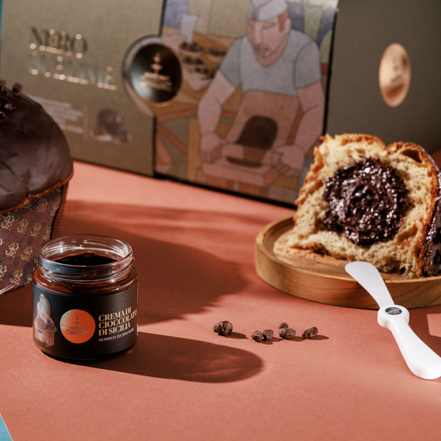 VORVERKAUF: FIASCONARO Panettone Nero Sublime 1kg