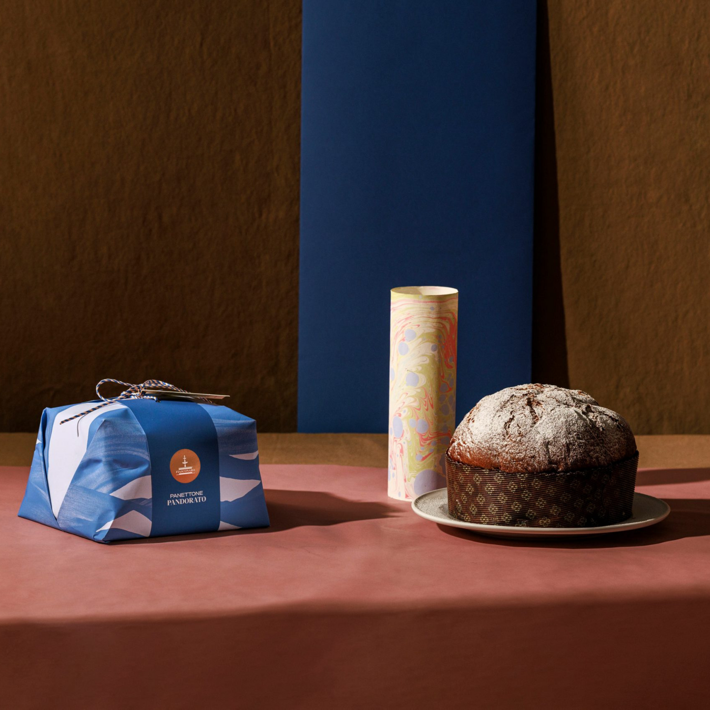 VORVERKAUF: FIASCONARO Panettone Pandorato 900g